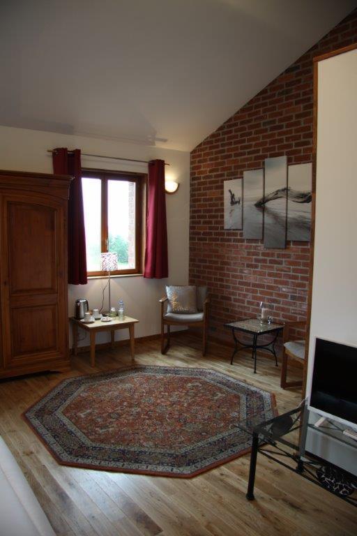 Hotel Les Charmilles De Mormal Landrecies Экстерьер фото