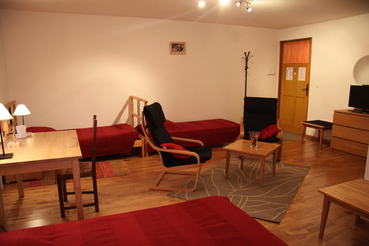 Hotel Les Charmilles De Mormal Landrecies Экстерьер фото